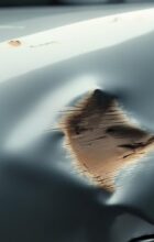 ¿Merece la pena reparar una abolladura leve o mejor repintar todo el coche?, Taller Hermanos Sarmiento